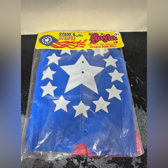 Other - Vintage 1987 Gayla Dragon Style Kite Stars & Stripes #721 - 7.5' Tail